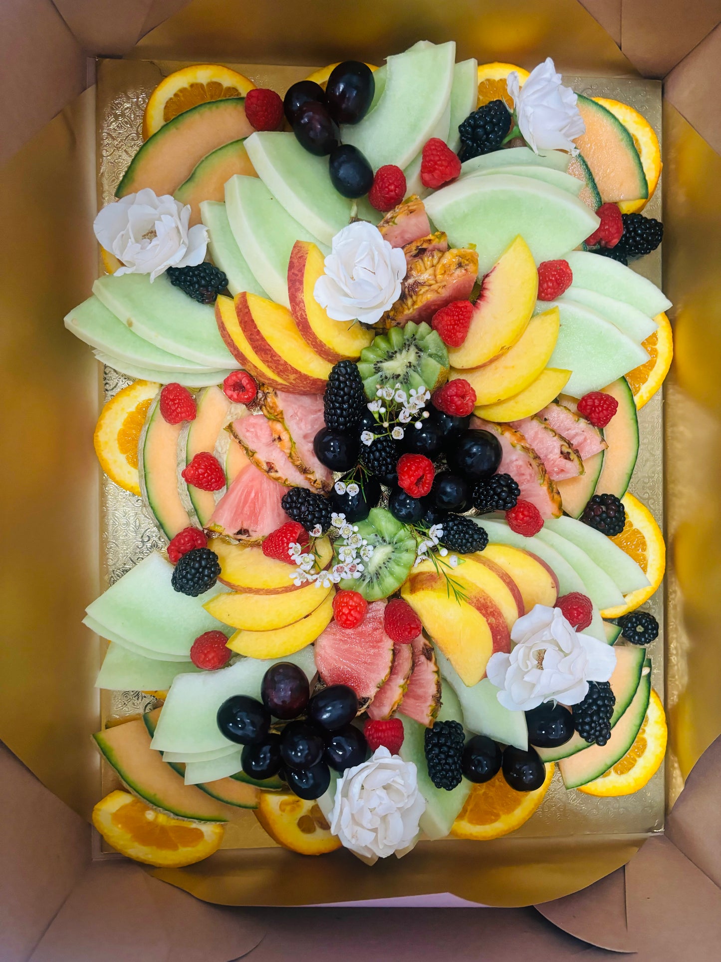 Modest Fruit (Serves 2 - 4)